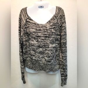 AMERICAN EAGLE WOMAN'S SIZE LARGE Long Sleeve Marled Knit Scooped Knit Sweater